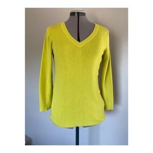 Banana Republic Cashmere Blend 3/4 Sleeve Sweater